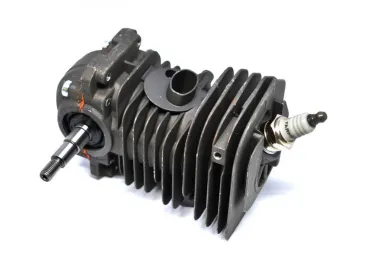 Kompletter Halbmotor für Kettensägen Husqvarna 36 41 136 137 141 142 Jonsered 2036 2040 CS2040 Hubraum 40,2 ccm Leistung 2,6 PS